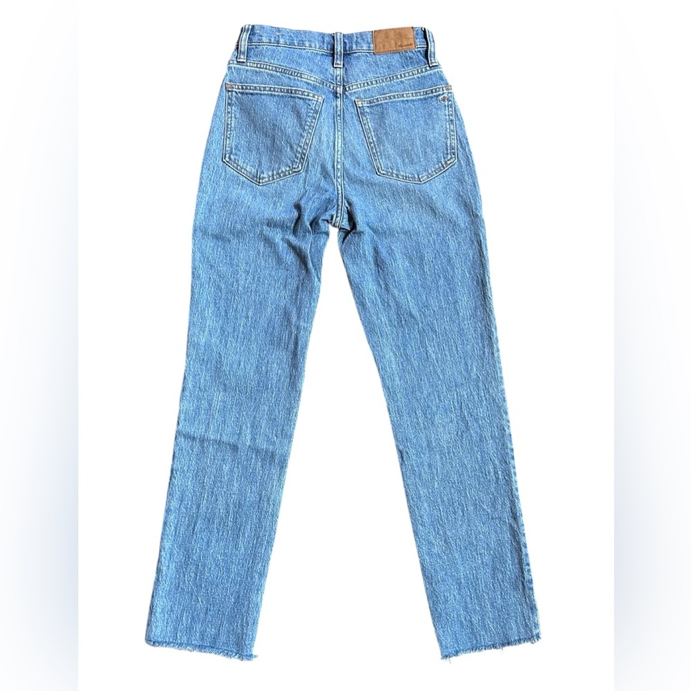 Madewell | The Perfect Vintage Jean in Earlside Wash: Raw Hem Edition - Picture 7 of 13